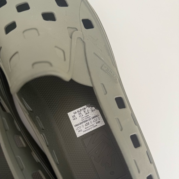 Vans mens 12 olive green perforated slip on rubber shoes water friendly casual - Picture 4 of 6